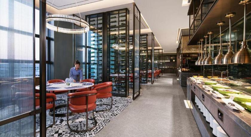 Wanda Jin Baise Hotel Екстериор снимка