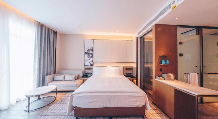 Wanda Jin Baise Hotel Екстериор снимка