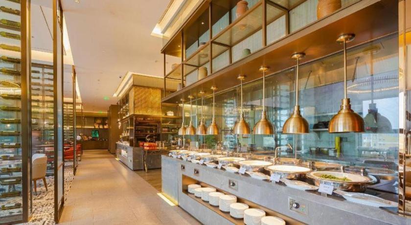 Wanda Jin Baise Hotel Екстериор снимка